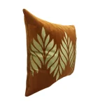 کوسن مربعی طرح پیچک مخمل نارنجی چرم طلایی - تصویر 2