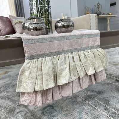 رانر طرح شهرزاد مخمل صورتی و کرم ابروبادی شاین