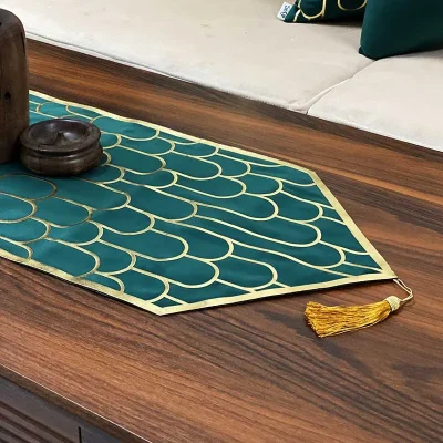 رانر طرح کسری مخمل سبز کله غازی چرم طلایی